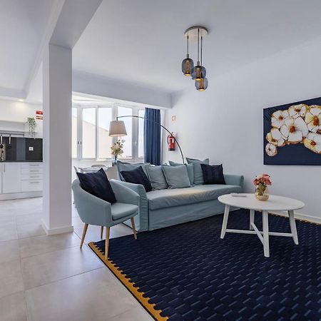 Urban Elegance Apartment Almada Esterno foto