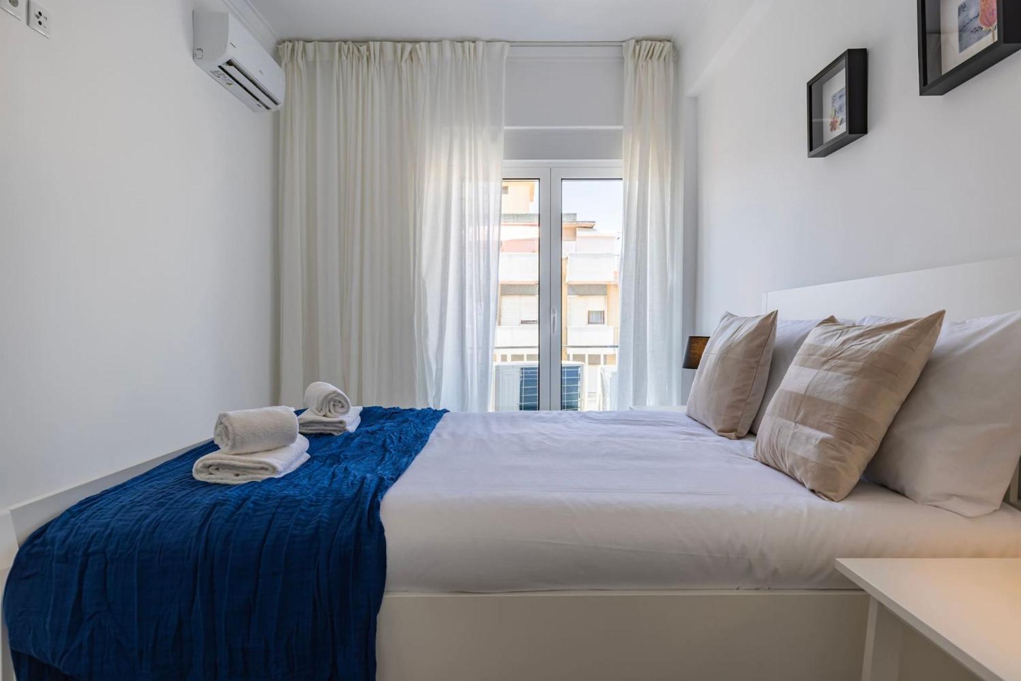 Urban Elegance Apartment Almada Esterno foto